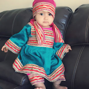 Meet your Posher, Donya